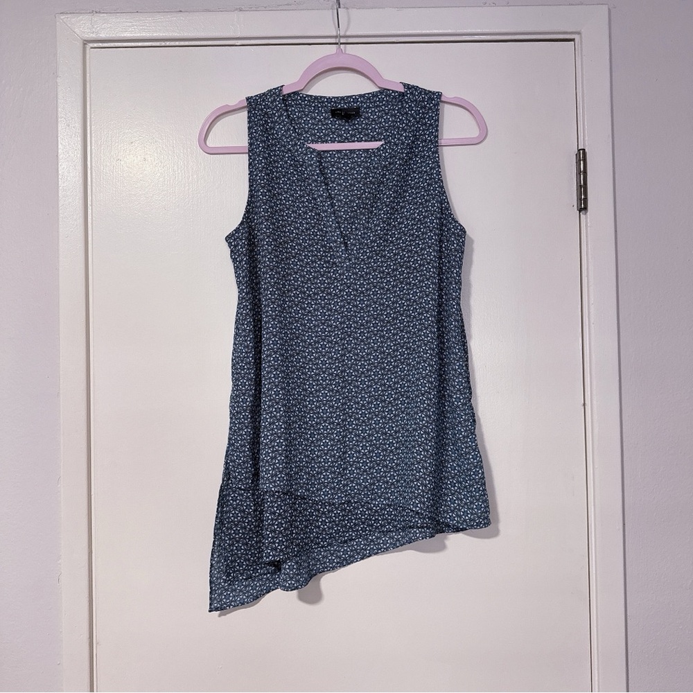 The Limited Asymmetrical Sleeveless Dress in Blue Pattern 001